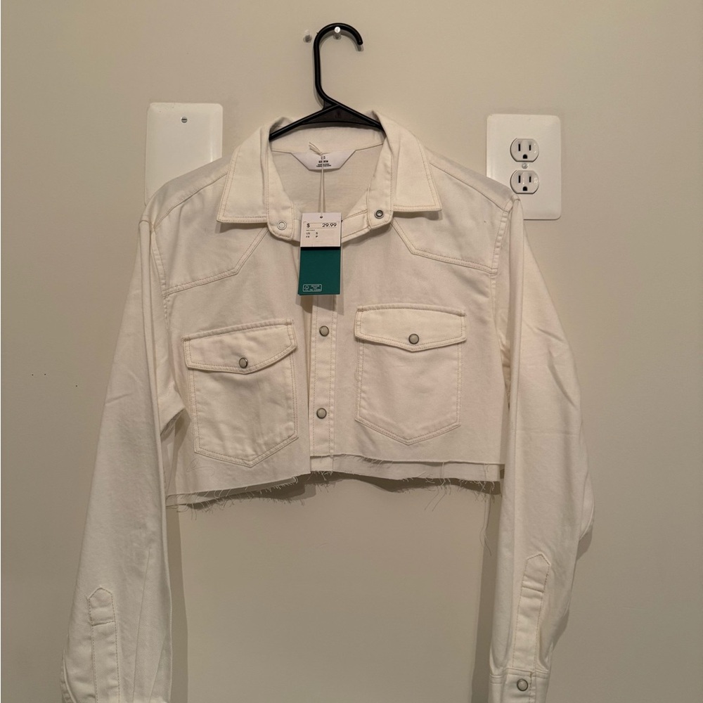 White Cropped Denim Jacket H&M Brand New With Tags 50% off